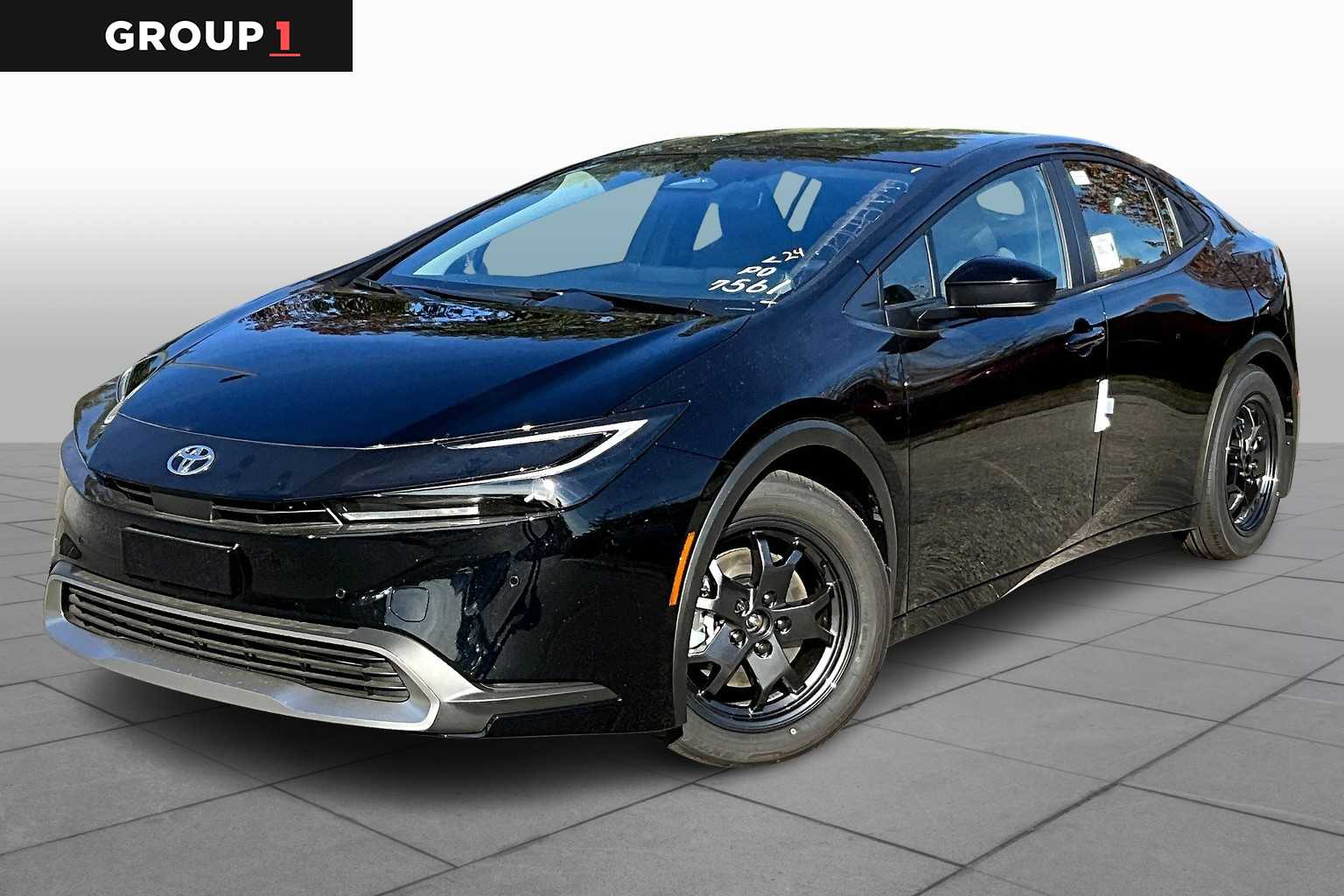 2026 Toyota Prius Plug-in Hybrid XSE Premium photo 2