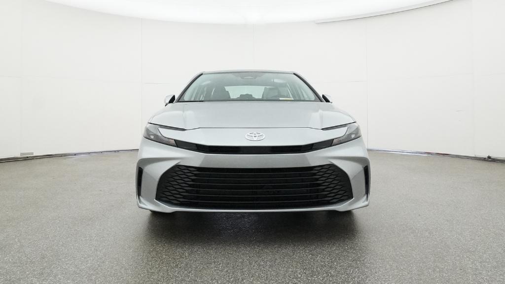 2026 Toyota Camry LE photo 3