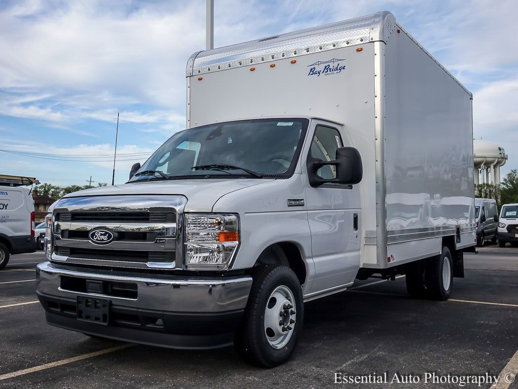 2026 FORD E-350 - Image 2