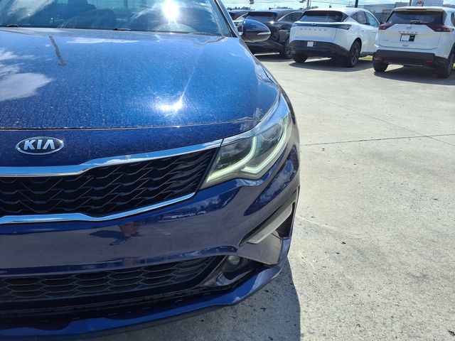 2020 Kia Optima S photo 11