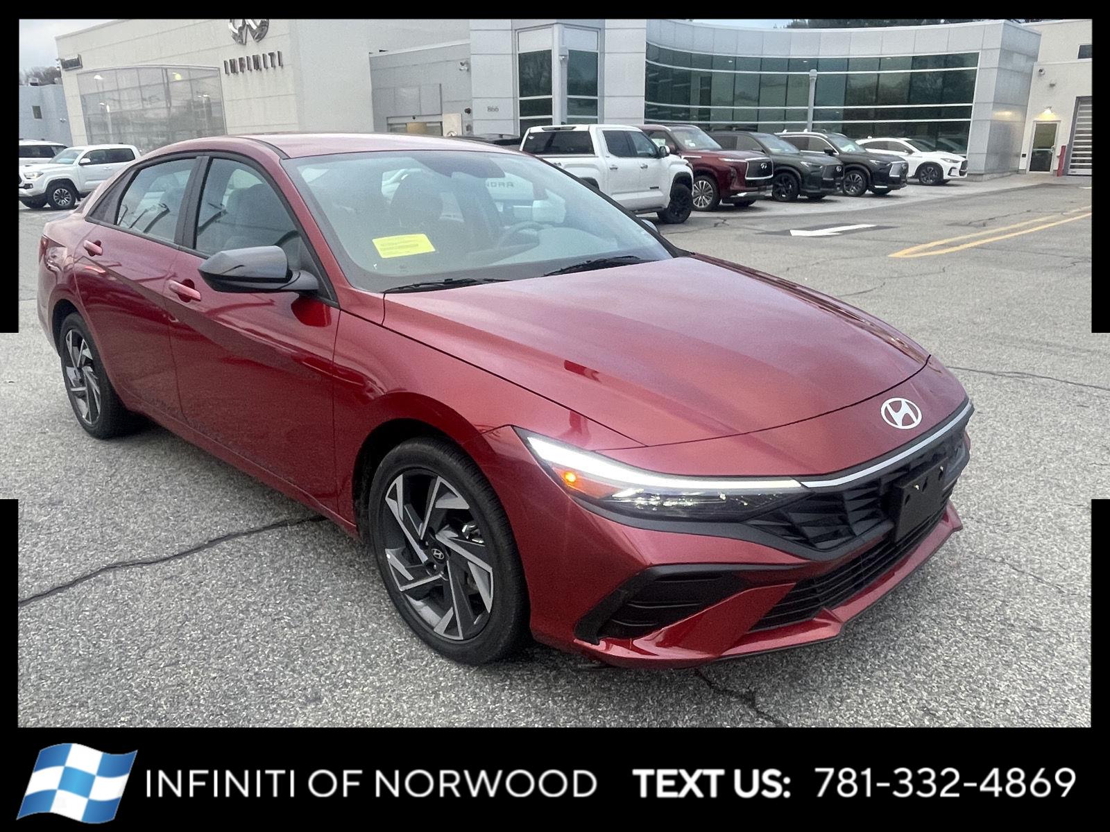 2025 Hyundai Elantra Blue's photo