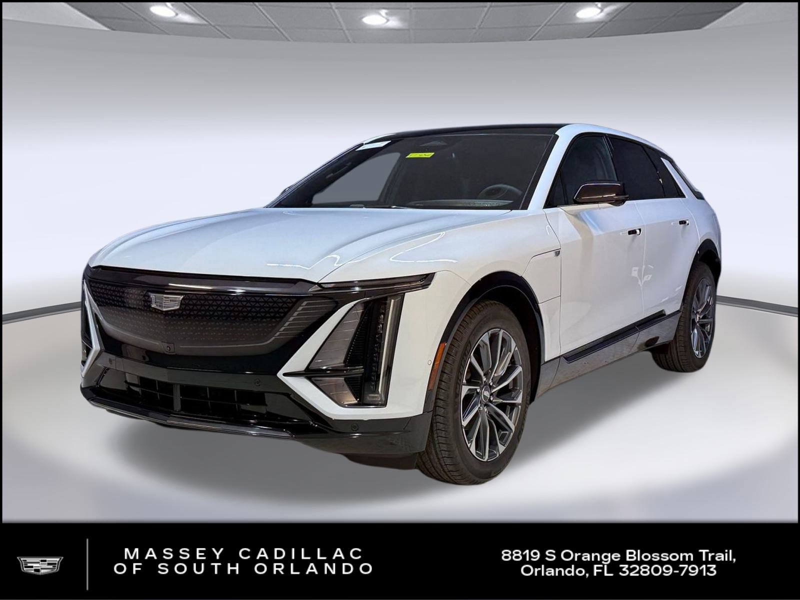 2026 Cadillac LYRIQ Sport's photo