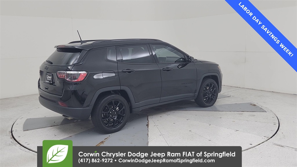 2022 Jeep Compass Altitude photo 10