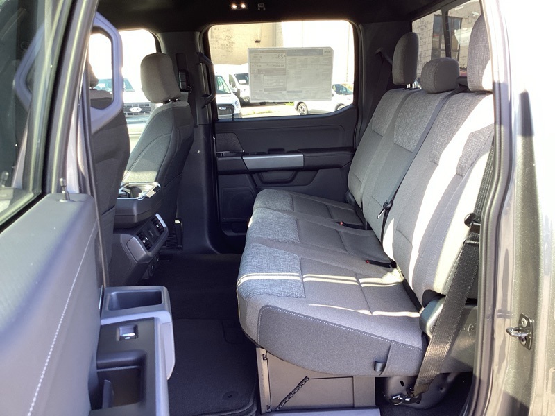 2025 Ford F-150 XLT photo 22