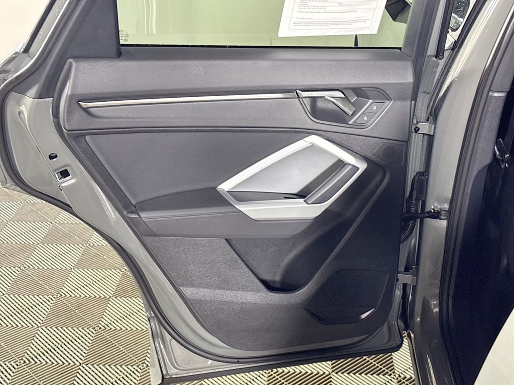 2022 Audi Q3 Premium S line photo 17