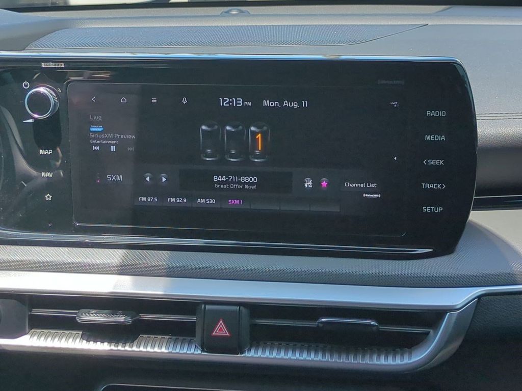 2022 Kia K5 GT-Line photo 16