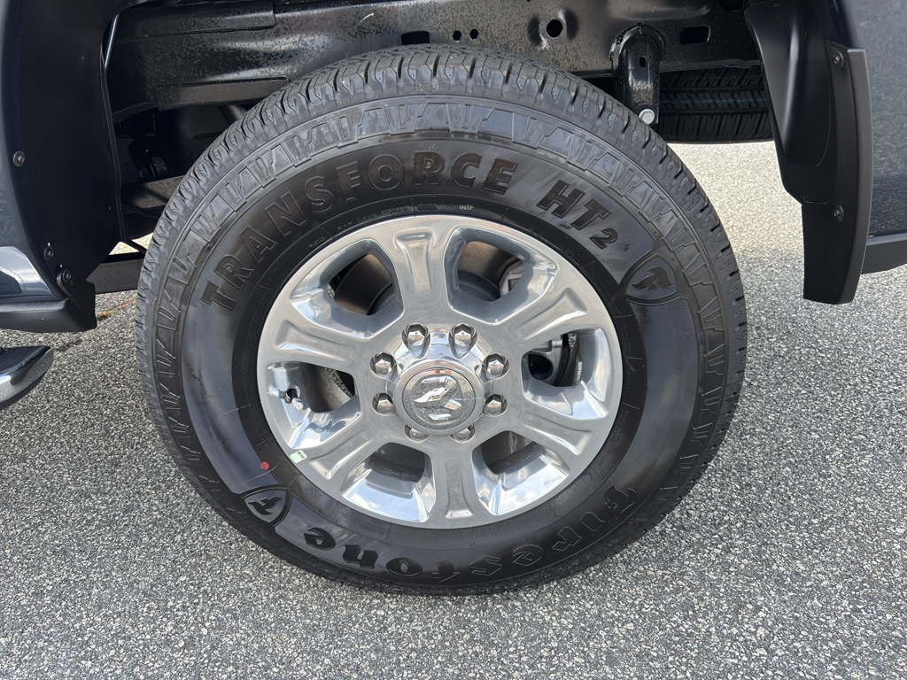 2025 Ram 2500 Big Horn photo 19