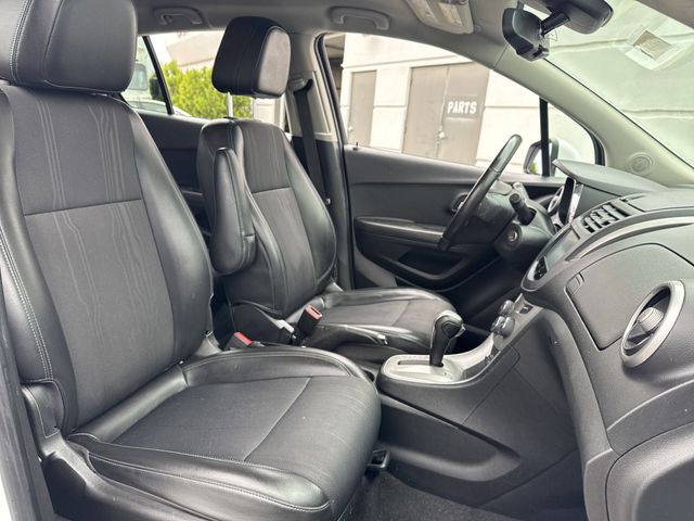 2016 Chevrolet Trax LT photo 26