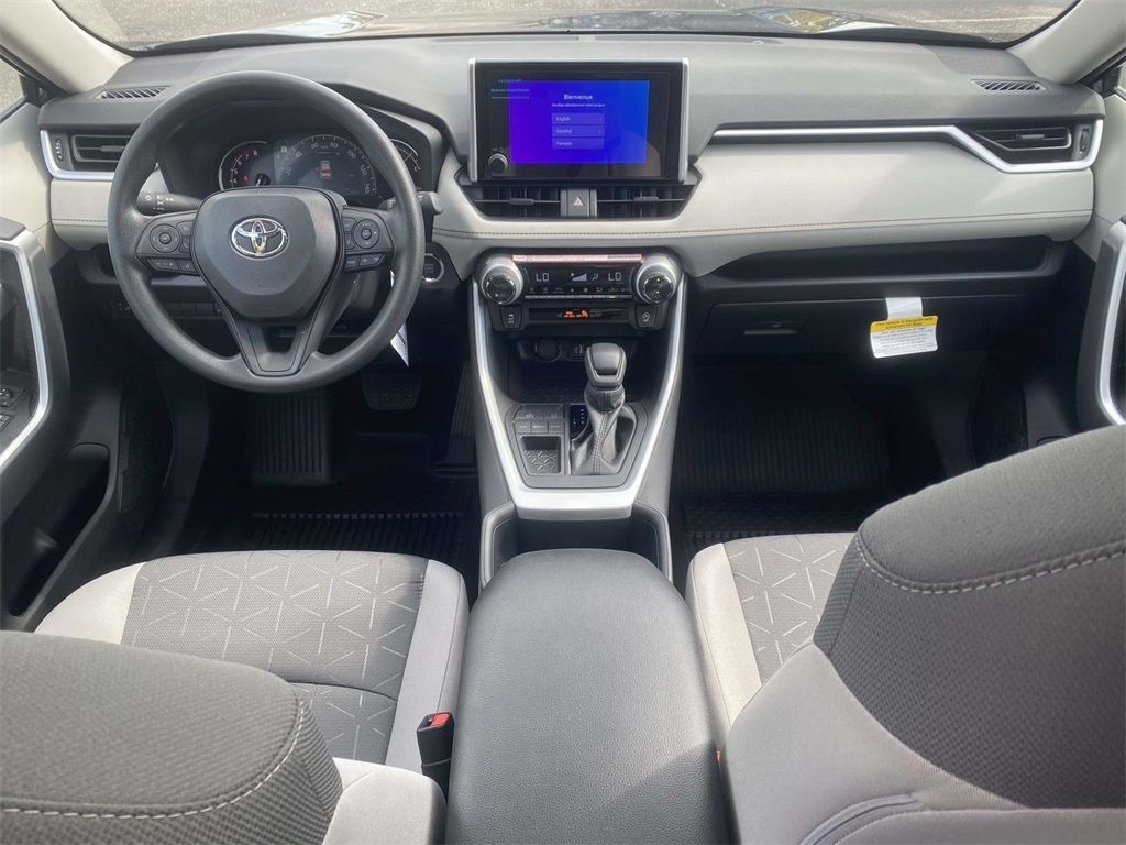 2025 Toyota RAV4 Hybrid XLE photo 6