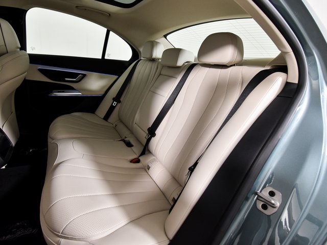 2026 Mercedes Benz E 350 4MATIC Sedan photo 32