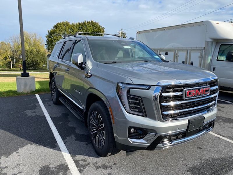 2025 Gmc Yukon 1500 photo 2
