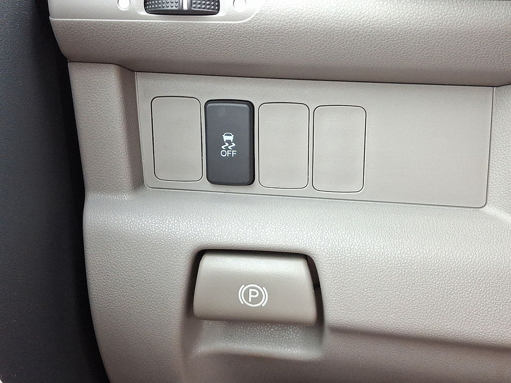 2012 Honda Pilot LX photo 21