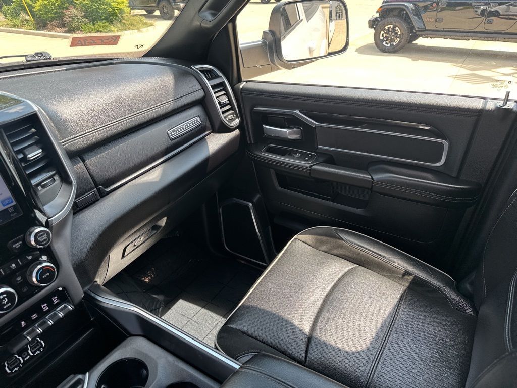 2022 Ram 2500 Laramie photo 16