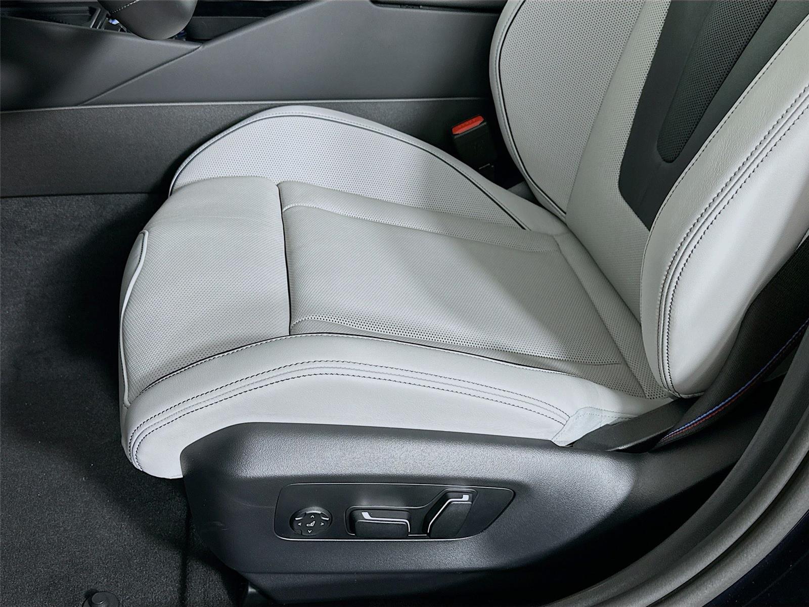 2026 Bmw M5 5 photo 19
