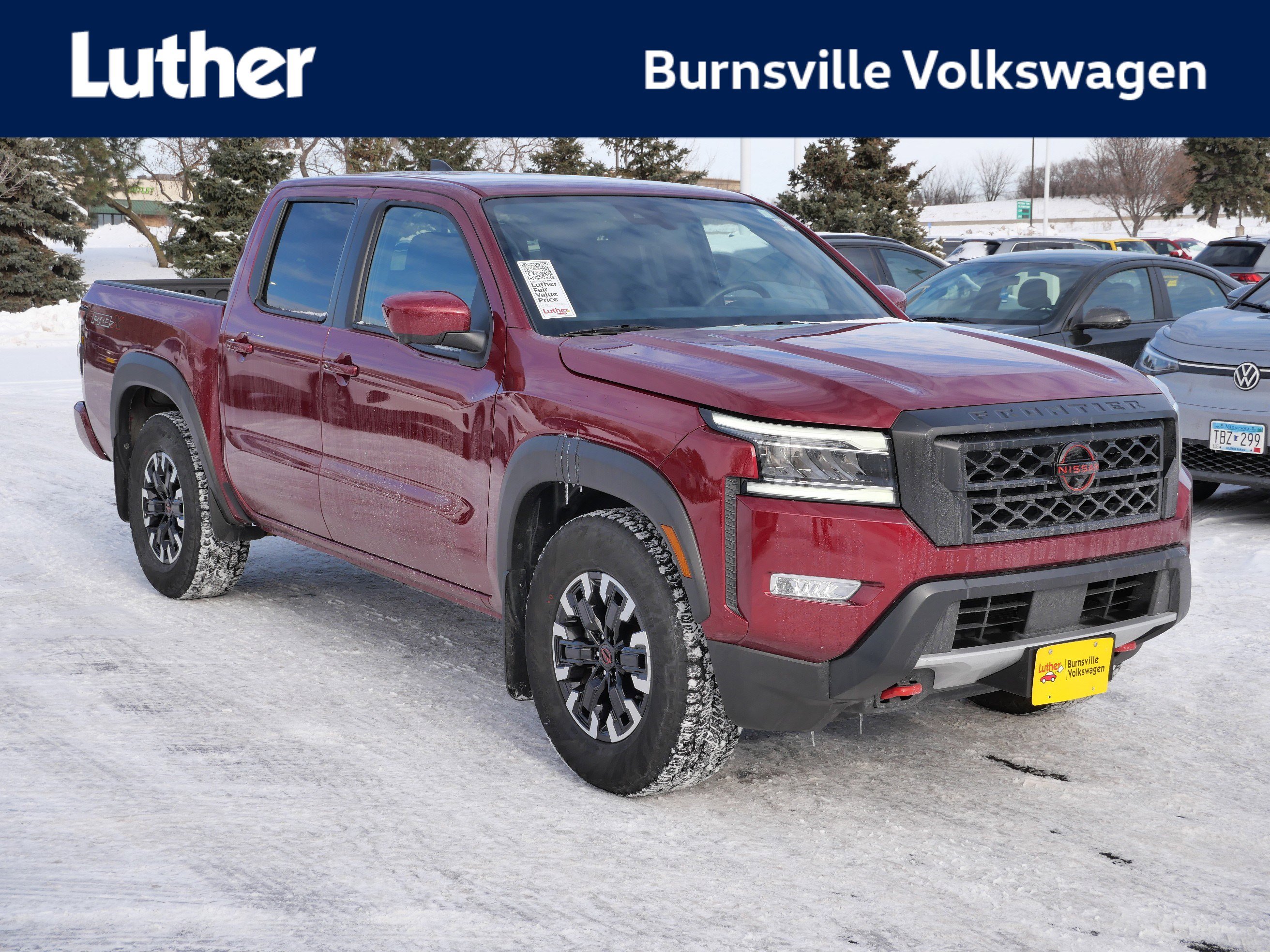 2024 Nissan Frontier PRO-X's photo