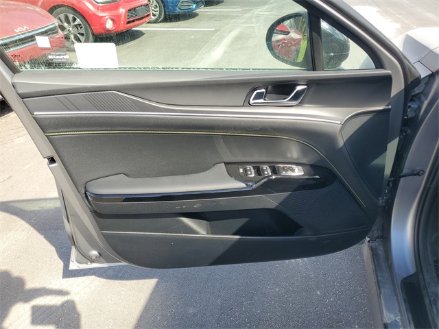 2026 Kia K5 GT photo 6