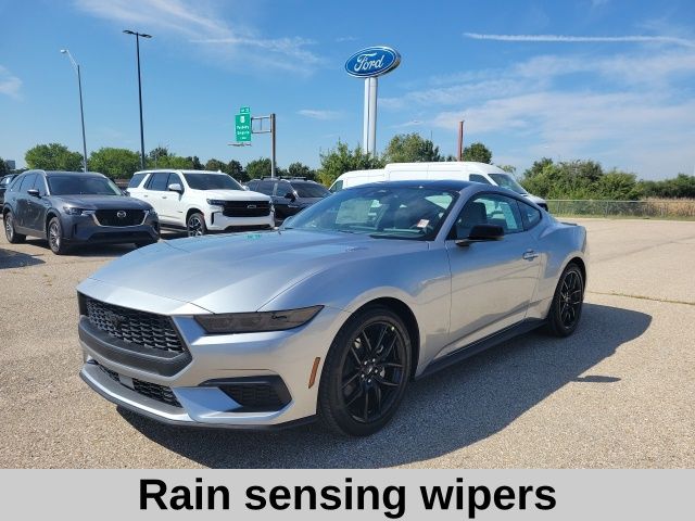 2025 Ford Mustang EcoBoost photo 13
