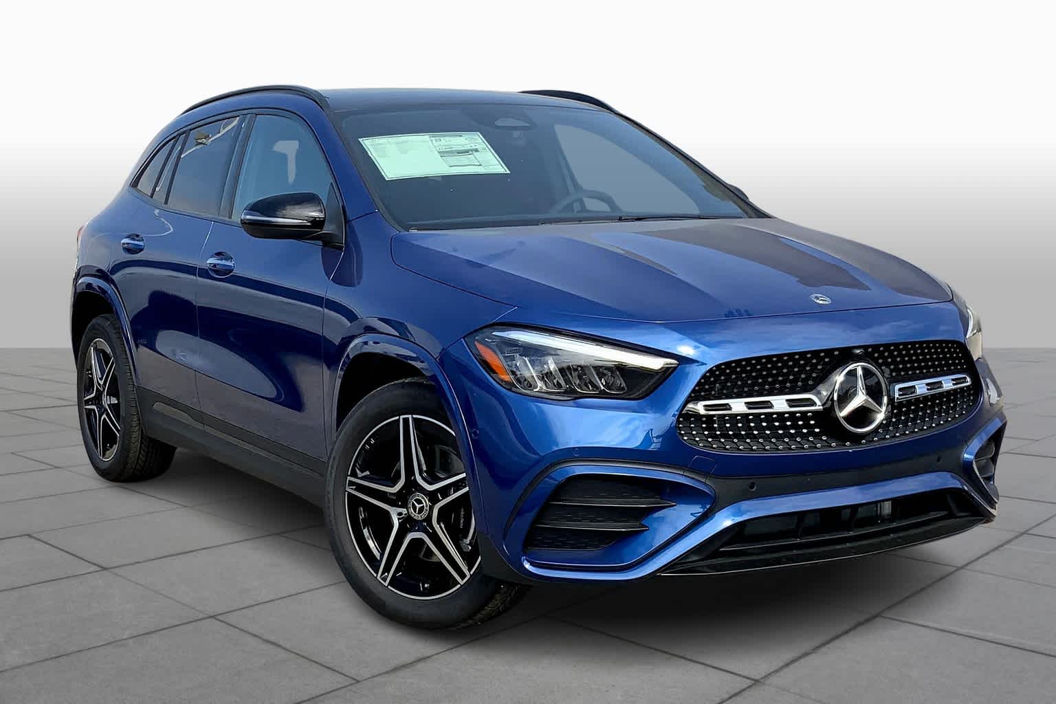 2025 Mercedes Benz GLA 250 photo 2