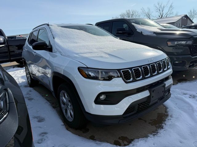 2026 Jeep Compass Latitude's photo
