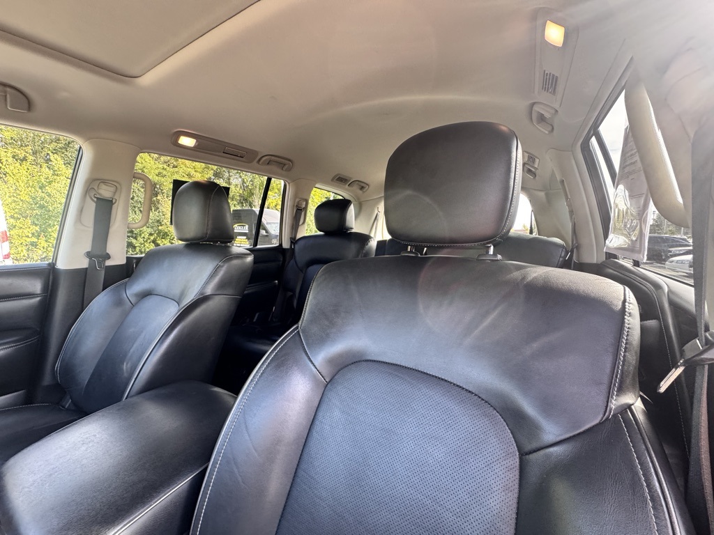 2022 Infiniti QX80 Luxe photo 21