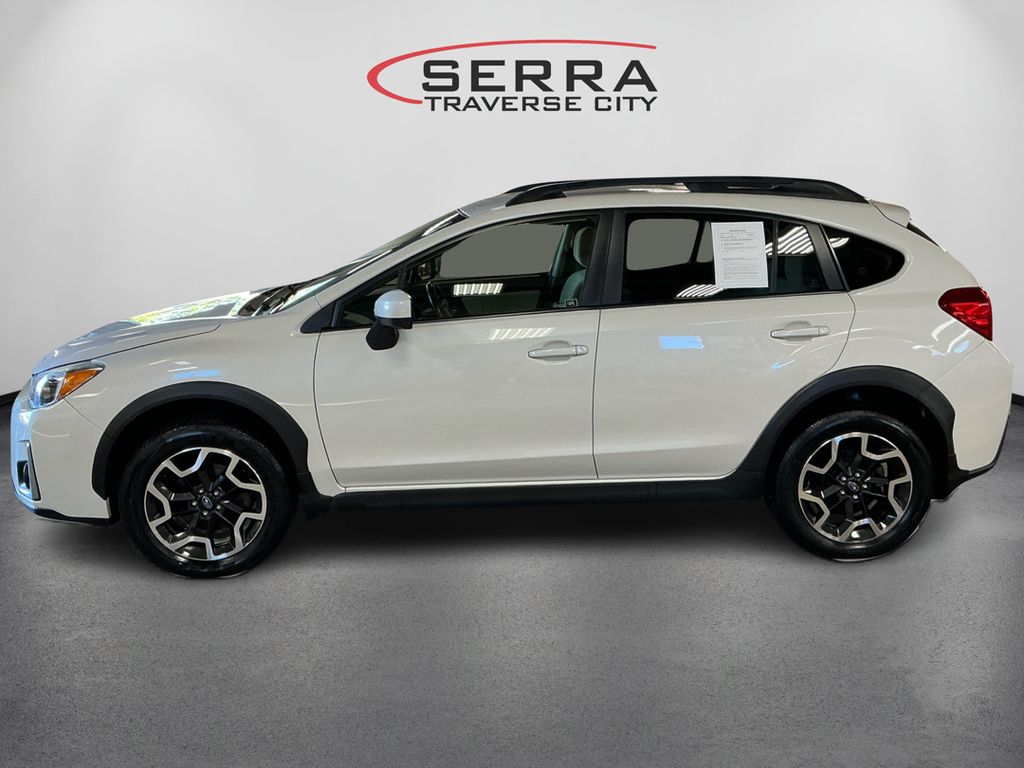 2017 Subaru Crosstrek 2.0i Premium photo 7