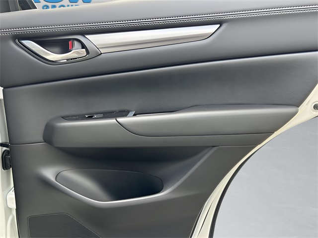 2025 Mazda CX-5 2.5 Select photo 26