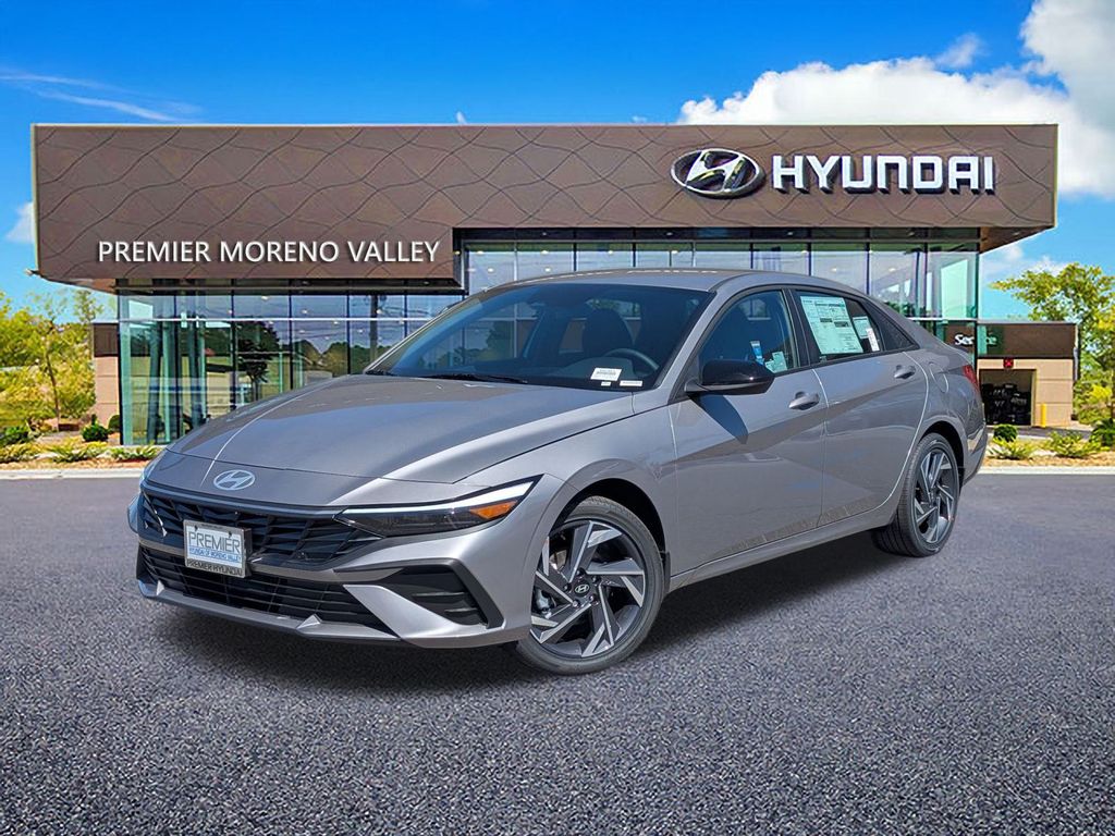 2025 Hyundai Elantra Blue's photo