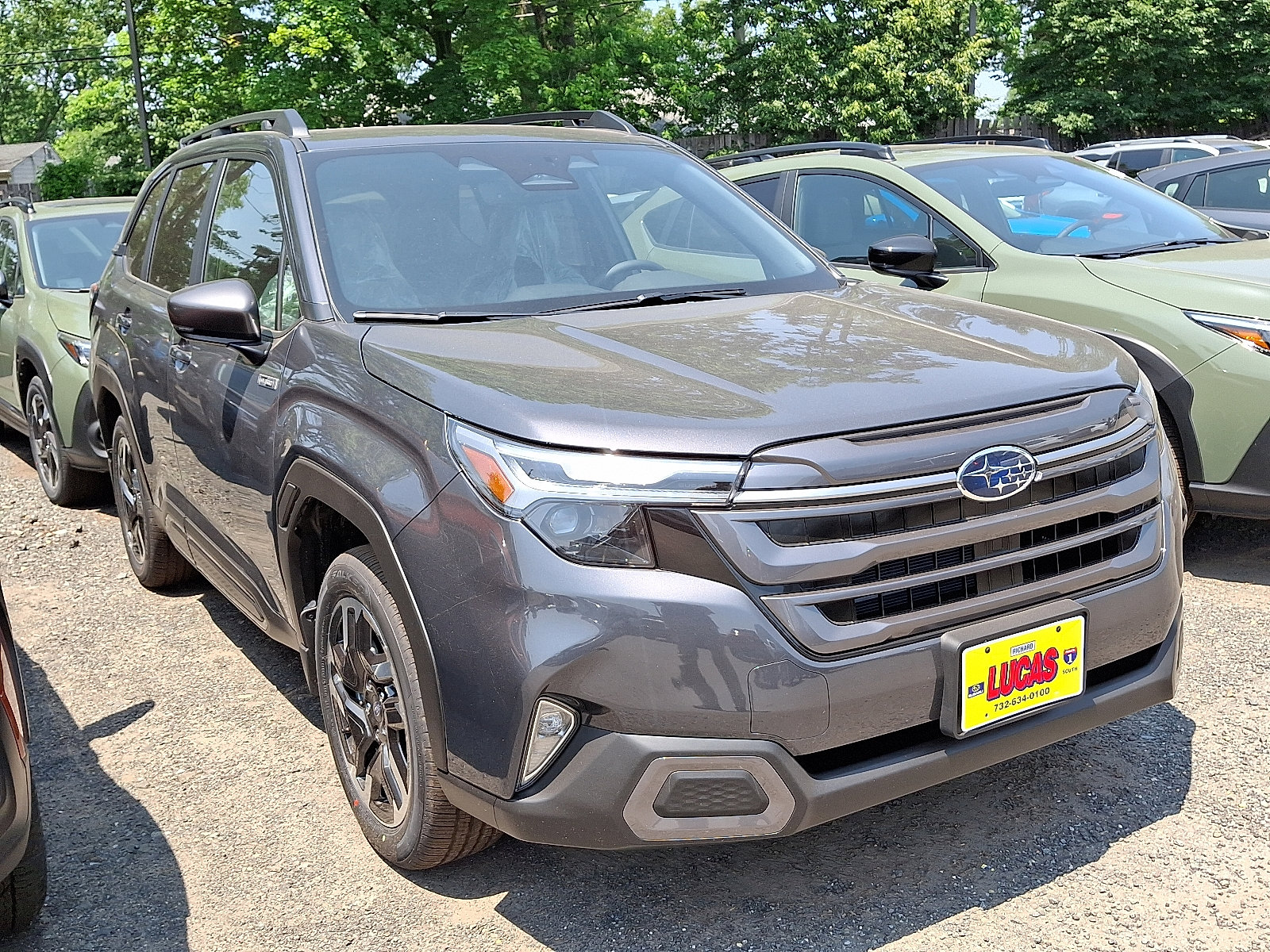 2025 Subaru Forester Limited photo 2