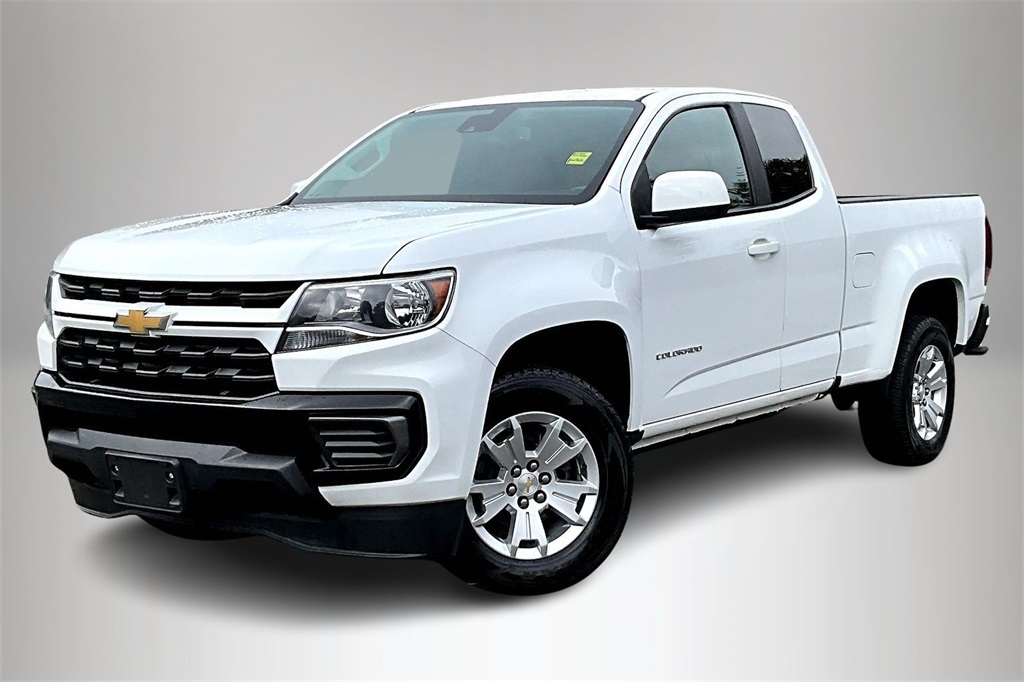 2022 Chevrolet Colorado LT photo 2