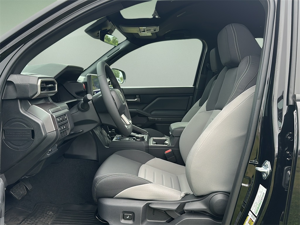 2025 Toyota Tacoma TRD Off-Road 4x4 Double Cab photo 9