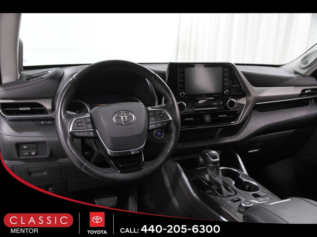 2021 Toyota Highlander Limited photo 4