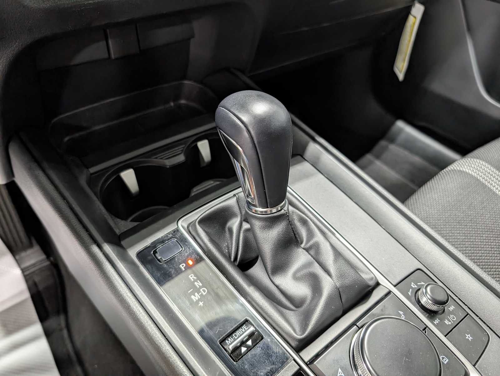 2025 Mazda CX-50 2.5 S Preferred photo 23
