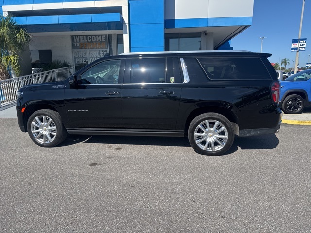 2021 Chevrolet Suburban High Country photo 8