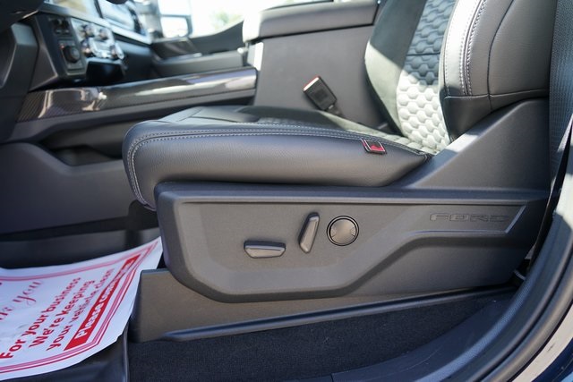 2025 FORD F-250 - Image 34