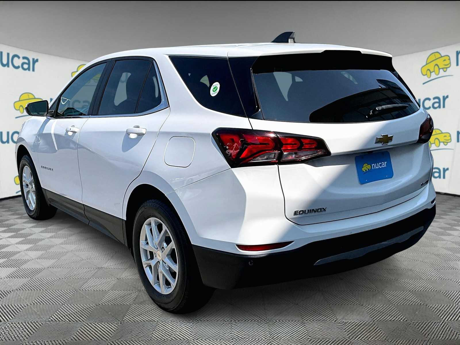 2023 Chevrolet Equinox LT photo 4