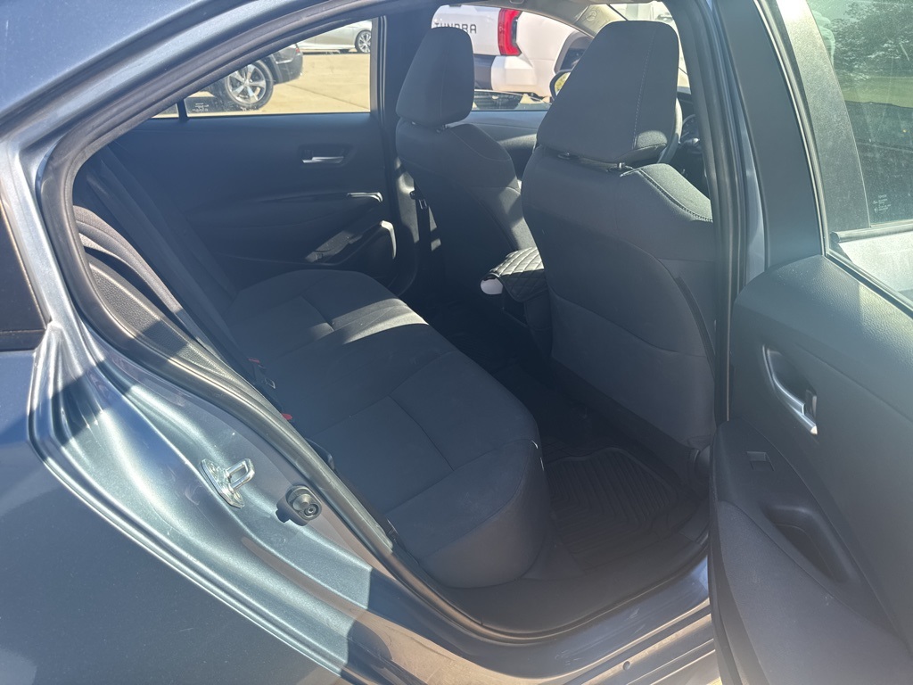 2020 Toyota Corolla LE photo 6
