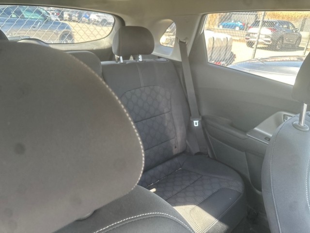 Used 2020 Snow White Pearl Kia LX image 14