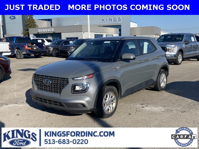 2021 Hyundai Venue SE's photo