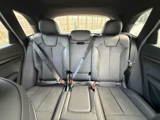 2022 Audi SQ5 Premium Plus photo 9