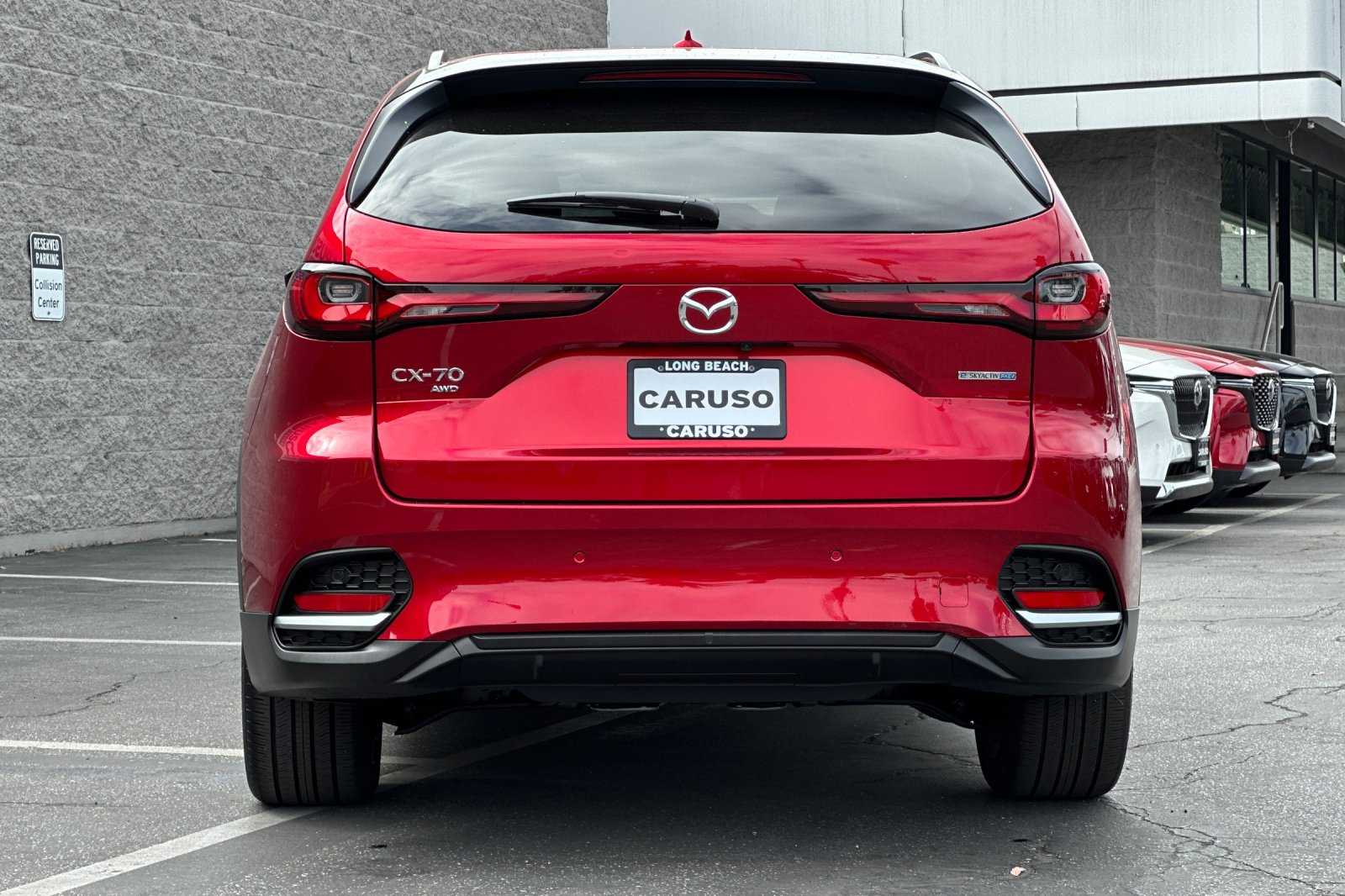 2025 Mazda CX-70 Premium Plus photo 3
