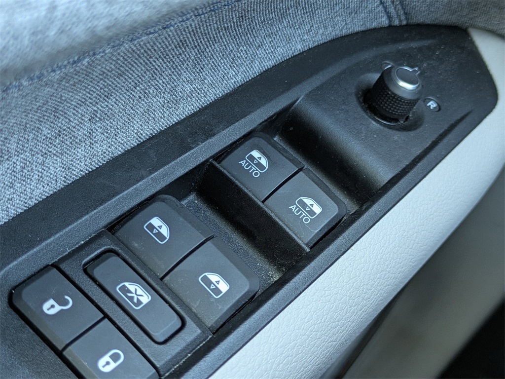 2022 Jeep Compass Latitude photo 20