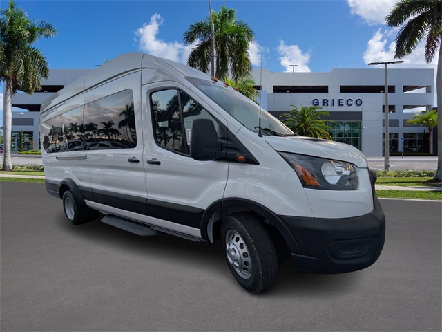 2026 Ford Transit Passenger Van XL's photo