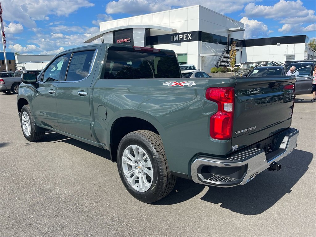 2026 Chevrolet Silverado 1500 LTZ photo 3