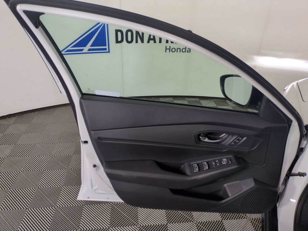 2025 Honda Accord Hybrid Sport-L photo 10