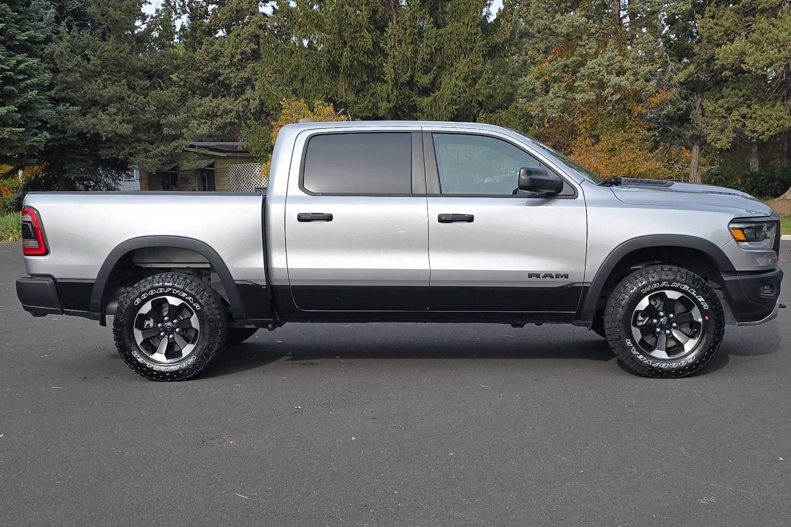 2024 Ram 1500 Rebel photo 3