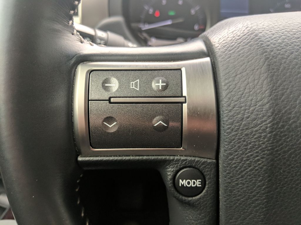 2019 Lexus GX 460 photo 22