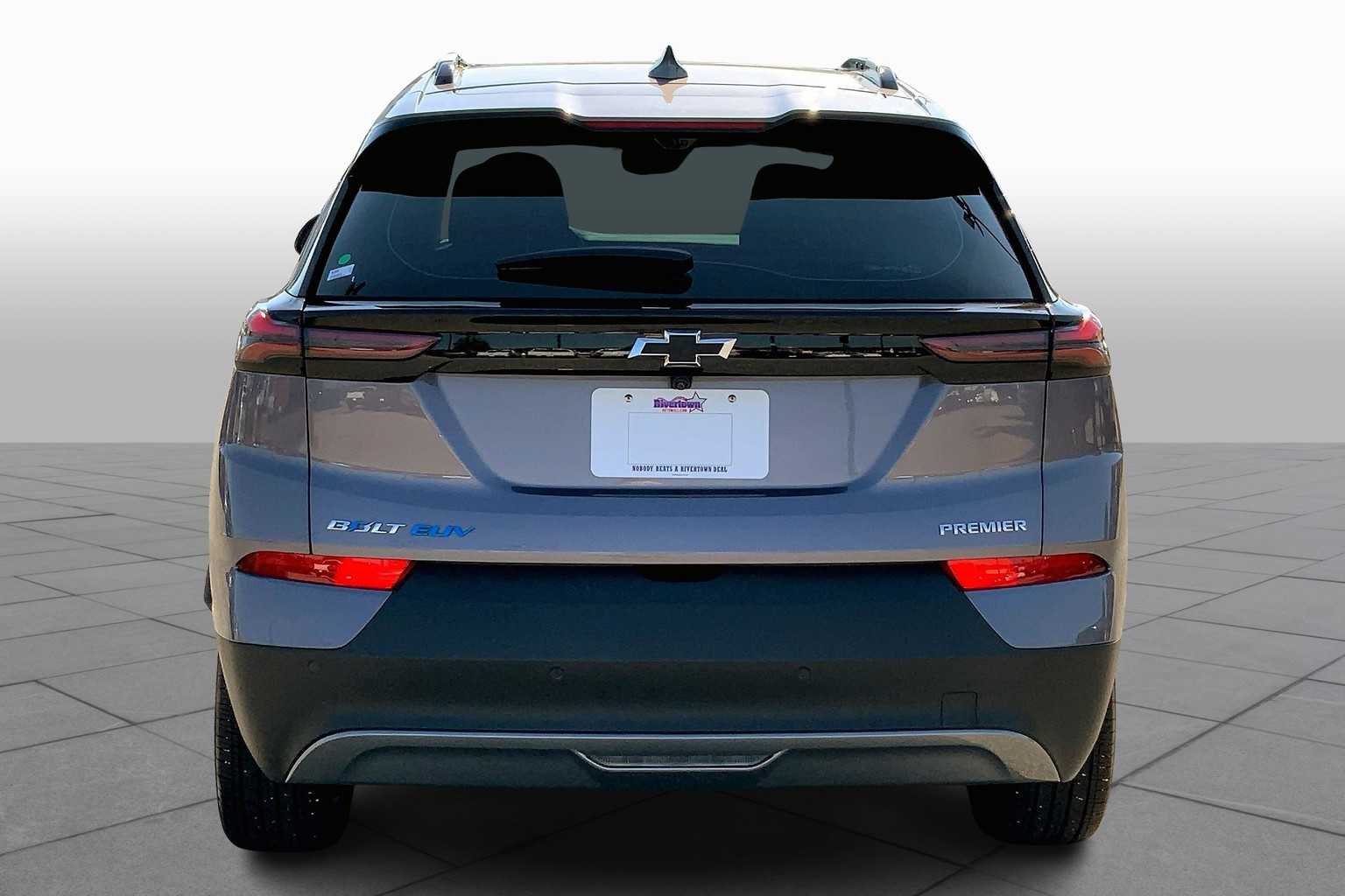 2022 Chevrolet Bolt EUV Premier photo 4