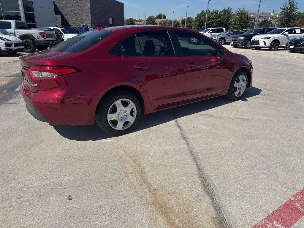 2024 Toyota Corolla Hybrid LE photo 3
