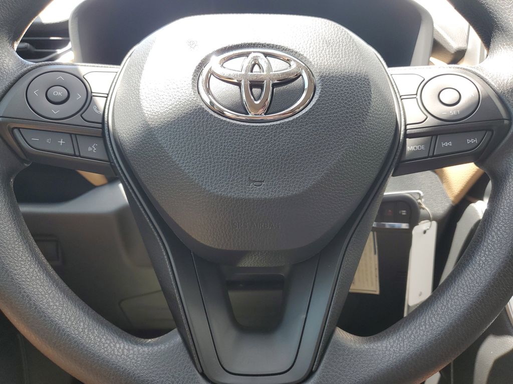 2025 Toyota RAV4 Hybrid LE photo 19