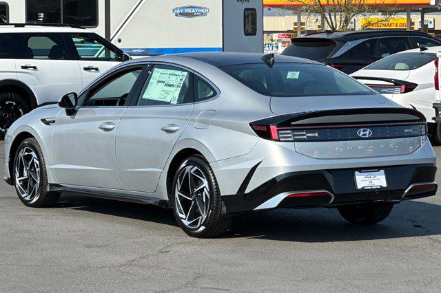 2025 Hyundai Sonata SEL Convenience photo 6